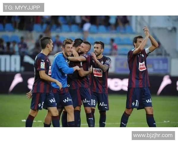 巴萨对阵埃瓦尔精彩比分回顾及比赛亮点分析