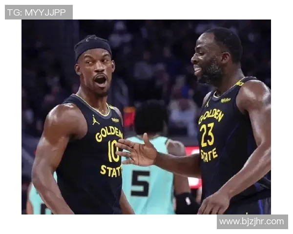 勇士队战胜篮网队,表现抢眼备战新赛季