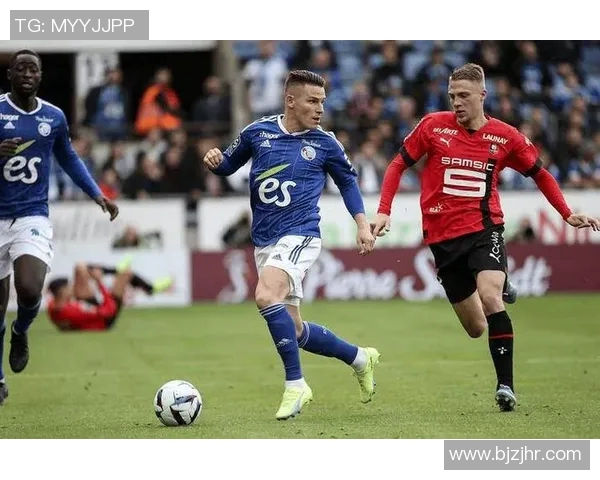 里昂主场迎战贝西克塔斯双方争夺欧战小组出线关键战 里昂主场迎战贝西克塔斯双方争夺欧战小组出线关键战